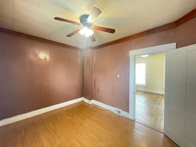 Building Photo - 119 Cypress St