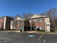 Building Photo - 1950 W 1st St