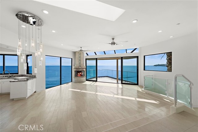 Building Photo - 715 Ocean Front