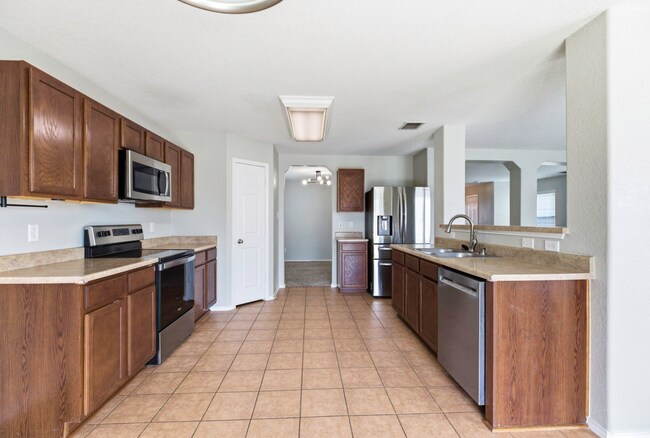 Building Photo - 12114 Mountain Pine