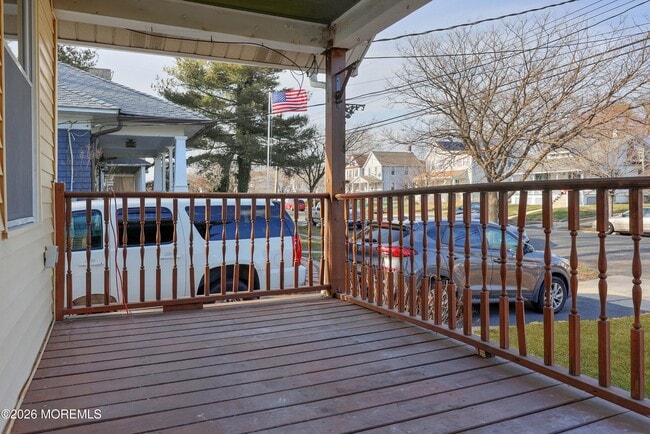 Building Photo - 1216 8th Ave