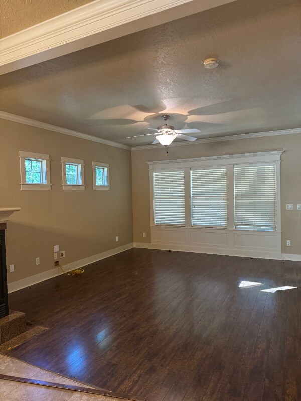 Building Photo - 894 E Shadow Creek Ln