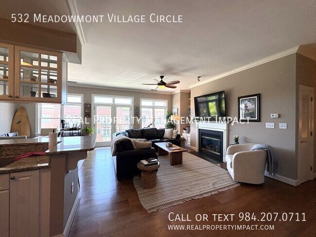 Building Photo - 532 Meadowmont Village Cir