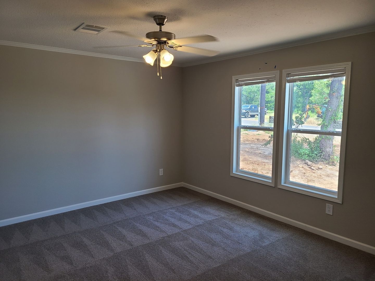 Building Photo - 117 Cordell Oaks Blvd
