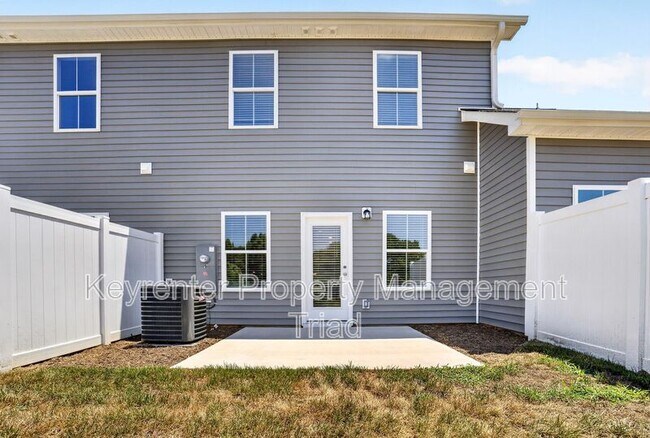 Building Photo - 3703 Bridleton Ridge Trail