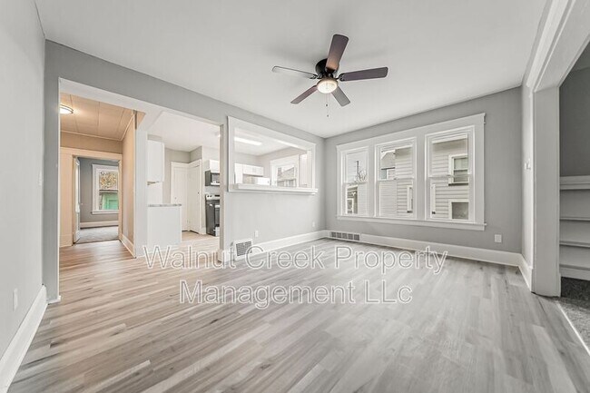 Building Photo - 839 Allison Ave