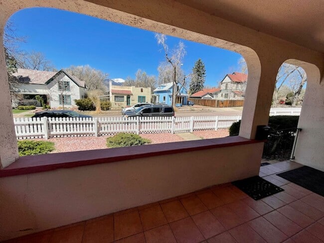 Building Photo - Beautiful historic 3BR/2BA Home