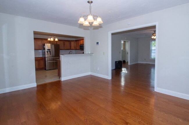 Building Photo - 111 Phoenix Ave