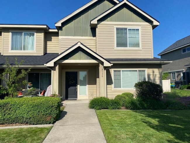 Building Photo - Rare Liberty Lake Townhome in Rocky Hill – 3 Bed, 2.5 Bath End Unit Available July 15th