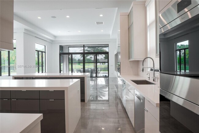 Building Photo - 17241 Carretto Ct