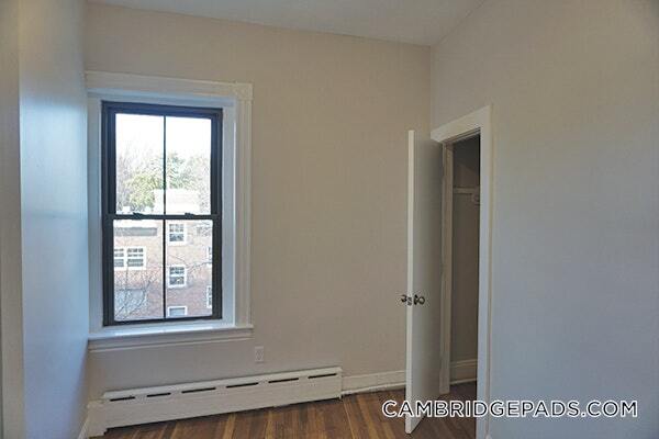 Building Photo - 116 Willow St