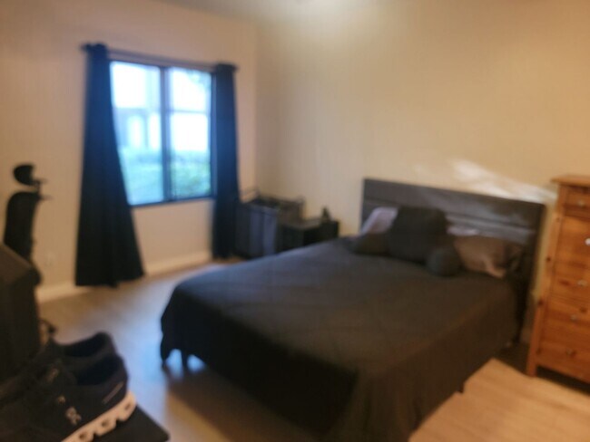 Building Photo - Newly Remodeled 1BED/1BATH in Pheasant Creek w/ Garage