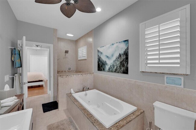 Building Photo - 2436 Deborah Dr