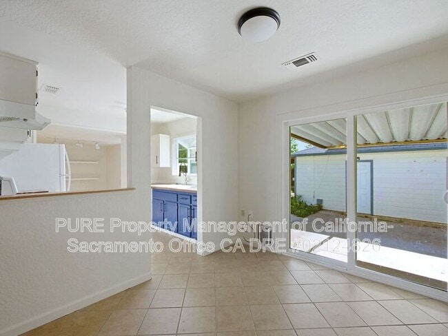 Building Photo - 4741 60th St