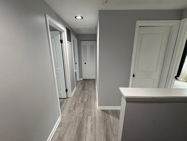 Building Photo - 5585 Hecate Ct