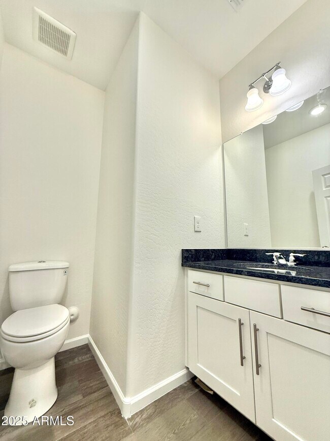 Building Photo - 3231 S Mingus Dr