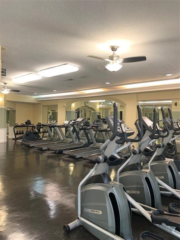 Building Photo - 7250 Westpointe Blvd