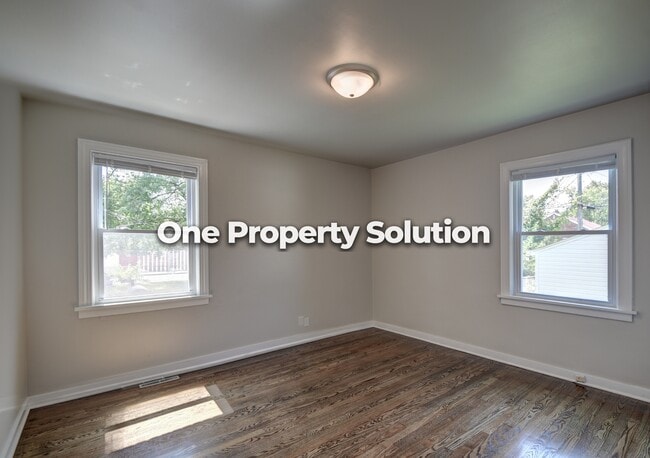 Building Photo - 4854 Jefferson St