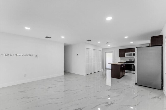 Building Photo - 30104 SW 152nd Ct