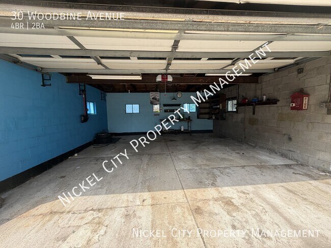 Building Photo - 30 Woodbine Ave