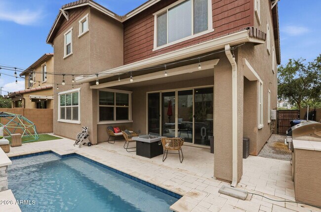 Building Photo - 1166 E Weatherby Way