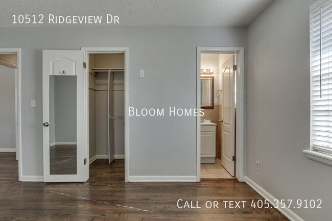 Building Photo - 10512 Ridgeview Dr