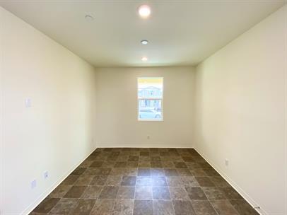 Building Photo - 28822 Horsetail Cir