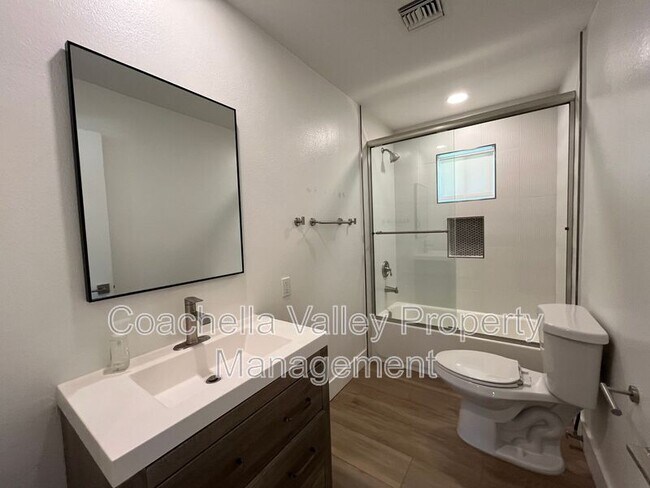 Building Photo - 38700 Paradise Way