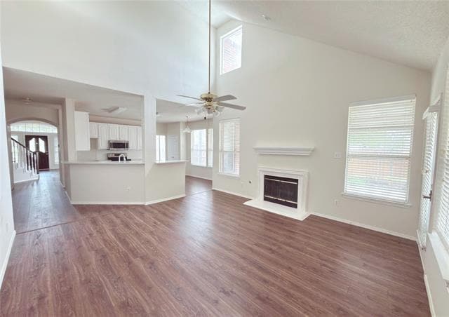 Building Photo - 1196 Winnipeg Dr