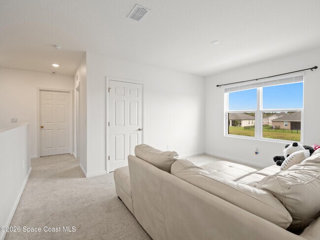 Building Photo - 6815 Topaz Dr