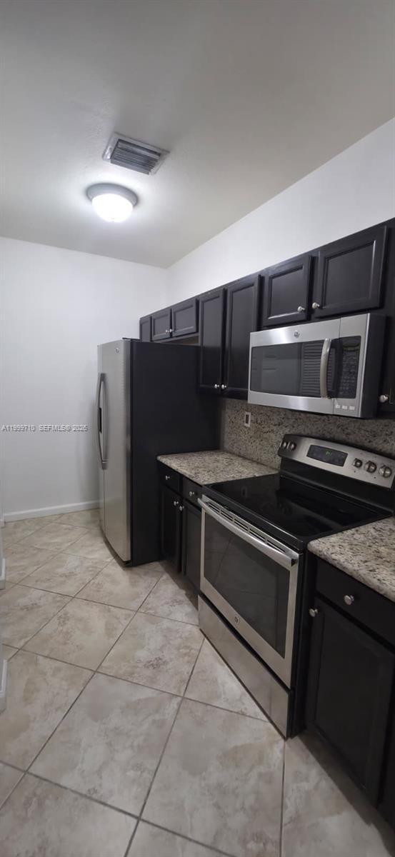 Building Photo - 9160 SW 171st Ct