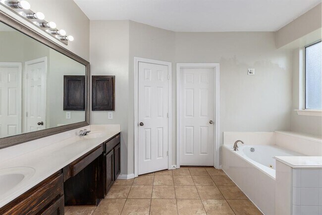 Building Photo - 18714 Racquet Sports Way