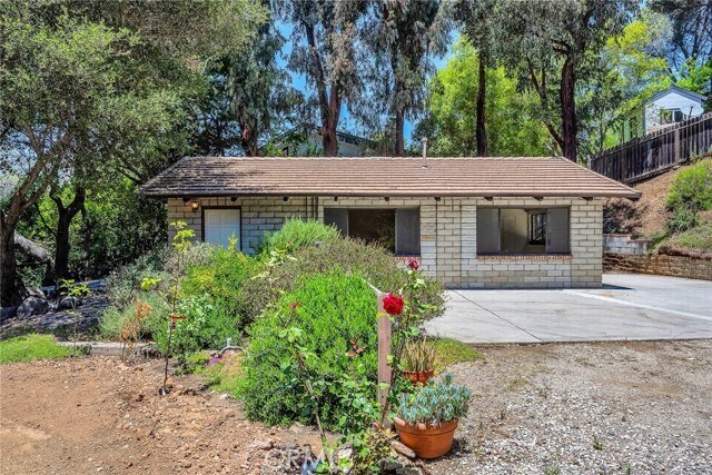 Building Photo - 535 Crater Camp Dr