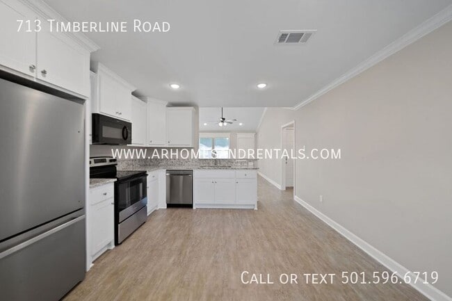 Building Photo - 713 Timberline Rd