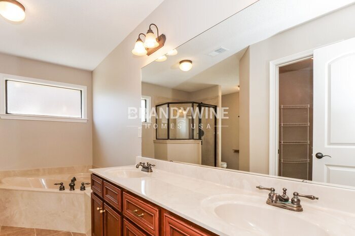 Building Photo - 9198 Chastain Pl