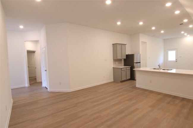 Building Photo - 4823 Eldorado Rose Pl