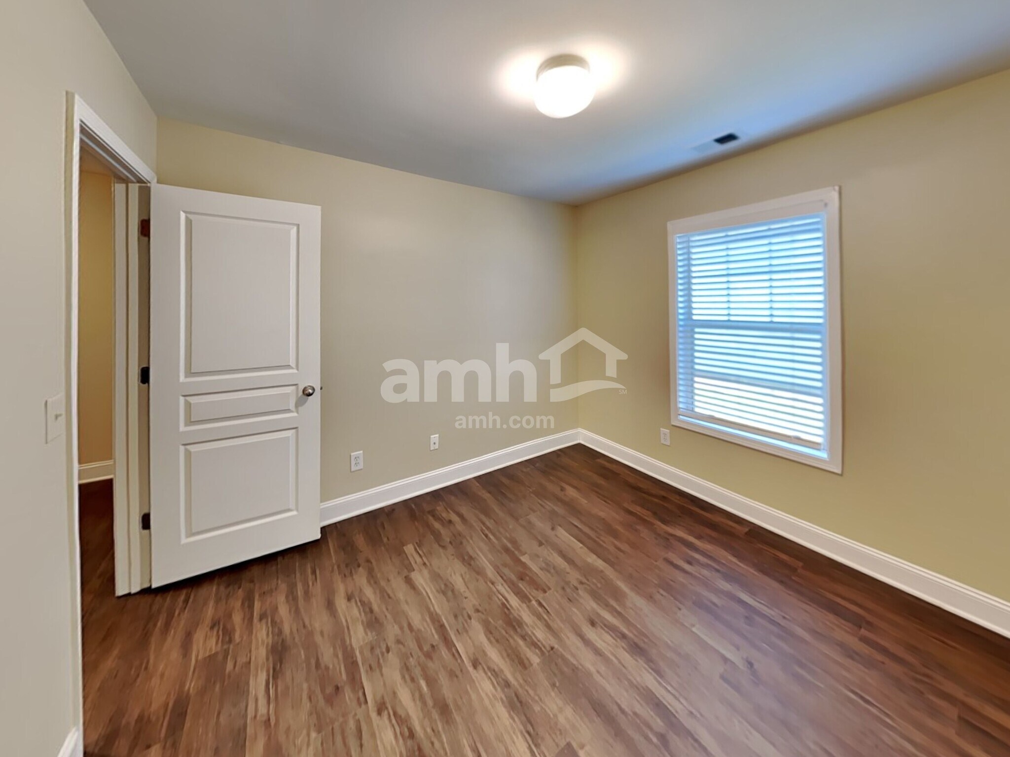 Building Photo - 414 Arrowhead Trl