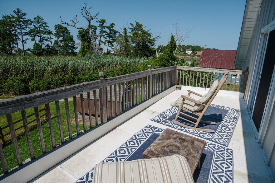 Building Photo - 5277 Main St