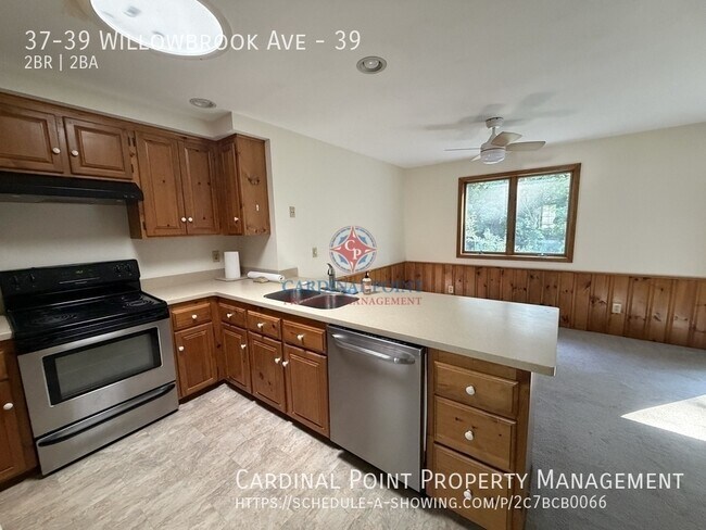 Building Photo - 37-39 Willowbrook Ave-39