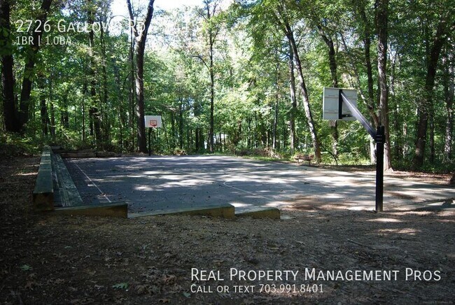 Building Photo - 2726 Gallows Rd