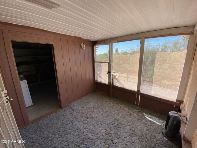 Building Photo - Nice Home in Wittmann