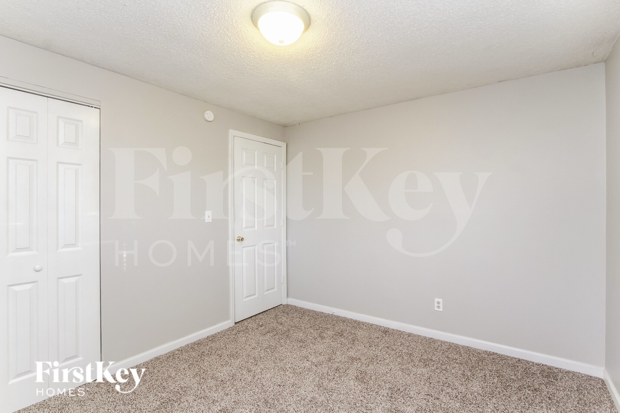 Building Photo - 2543 Fairfax Rd