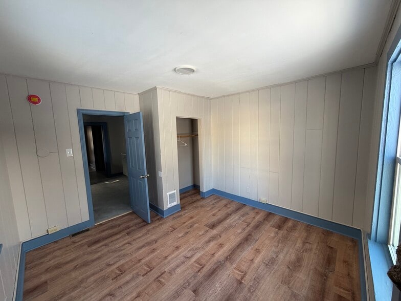 Building Photo - 23 Woodman St