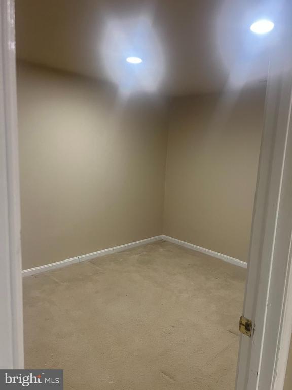 Building Photo - 14560 Granville Ln