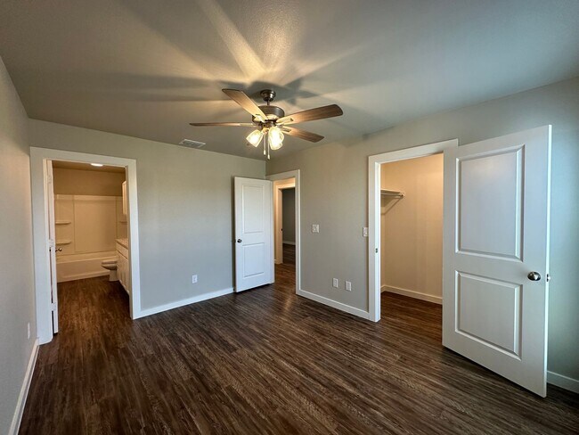 Building Photo - Pre-leasing for June: Frenship ISD!