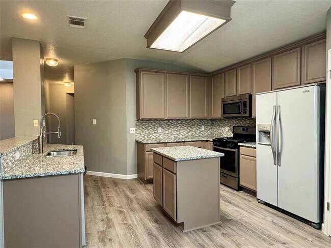 Building Photo - 9104 Heiden Lane