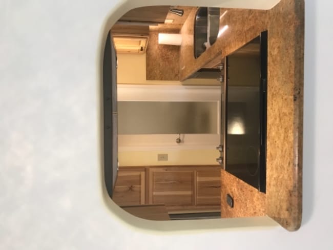 Building Photo - 3 Velaire Dr