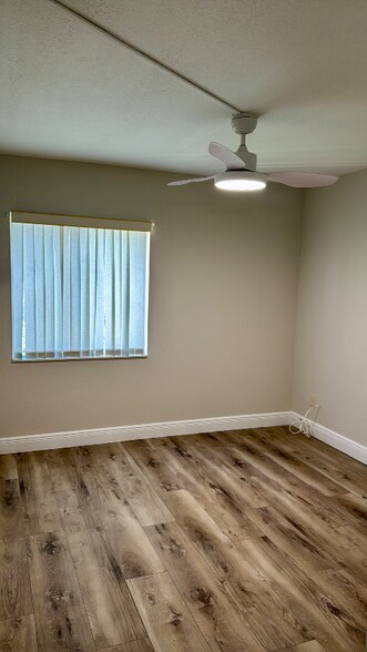 Building Photo - 2366 E Mall Dr