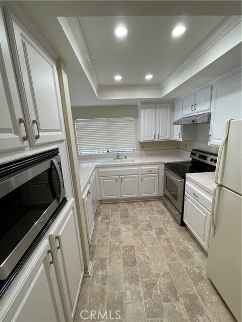 Building Photo - 1833 Caddington Dr