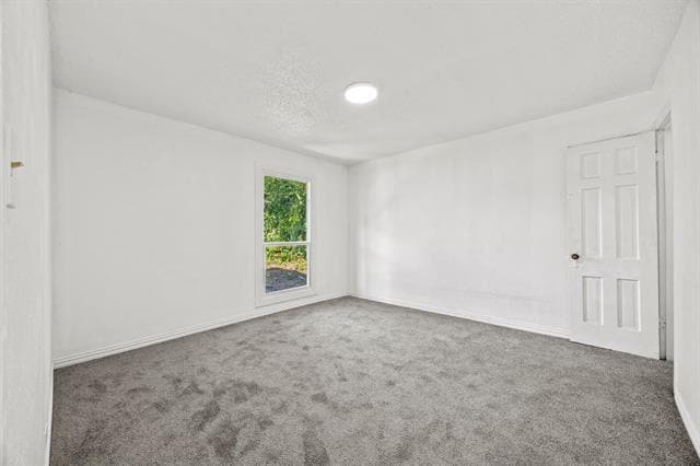 Building Photo - 1802 Fordham Rd